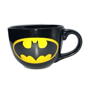 Batman Very Large Cup Coffee Soup 24 ounces Black Yellow Ceramic DC Comics